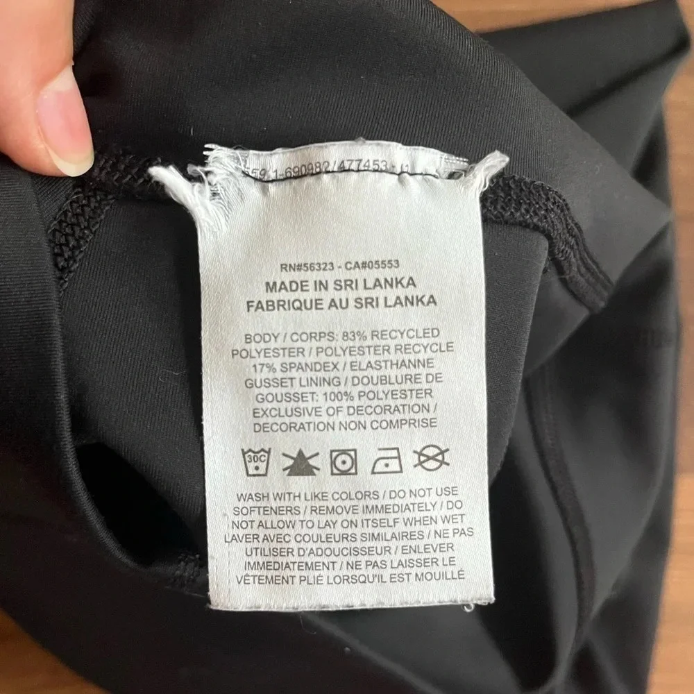 Nike Capri Legging - Picture 6 of 8